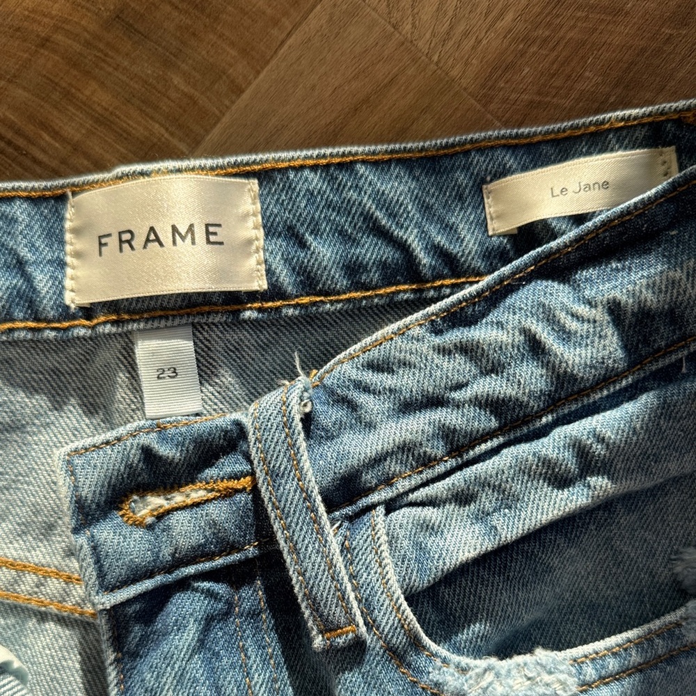 Frame Denim Le Jane Classic Blue Jeans